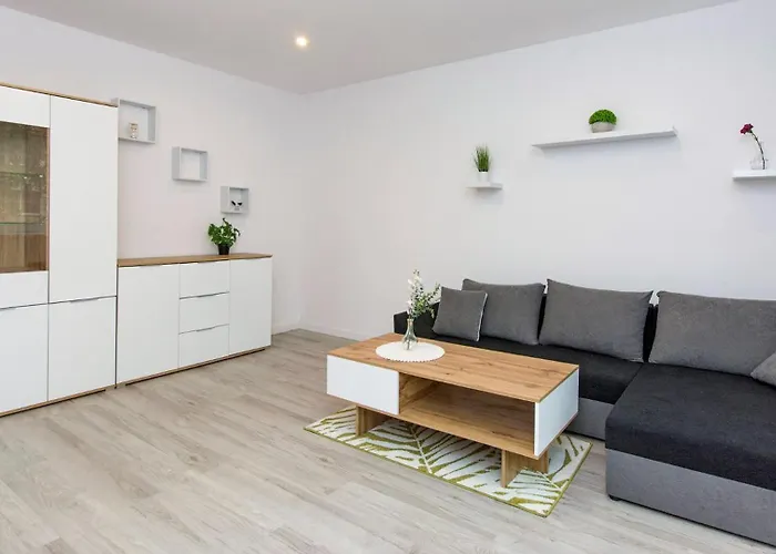 Happy Street Apartament *