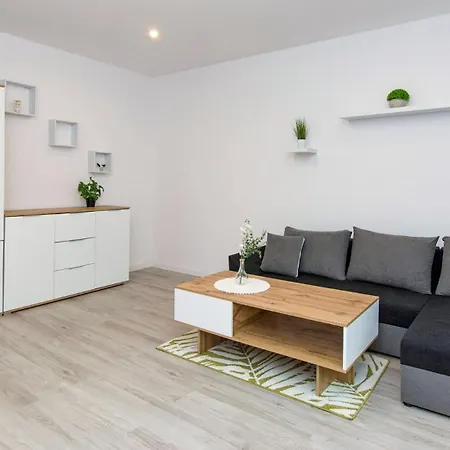 Happy Street Daire *